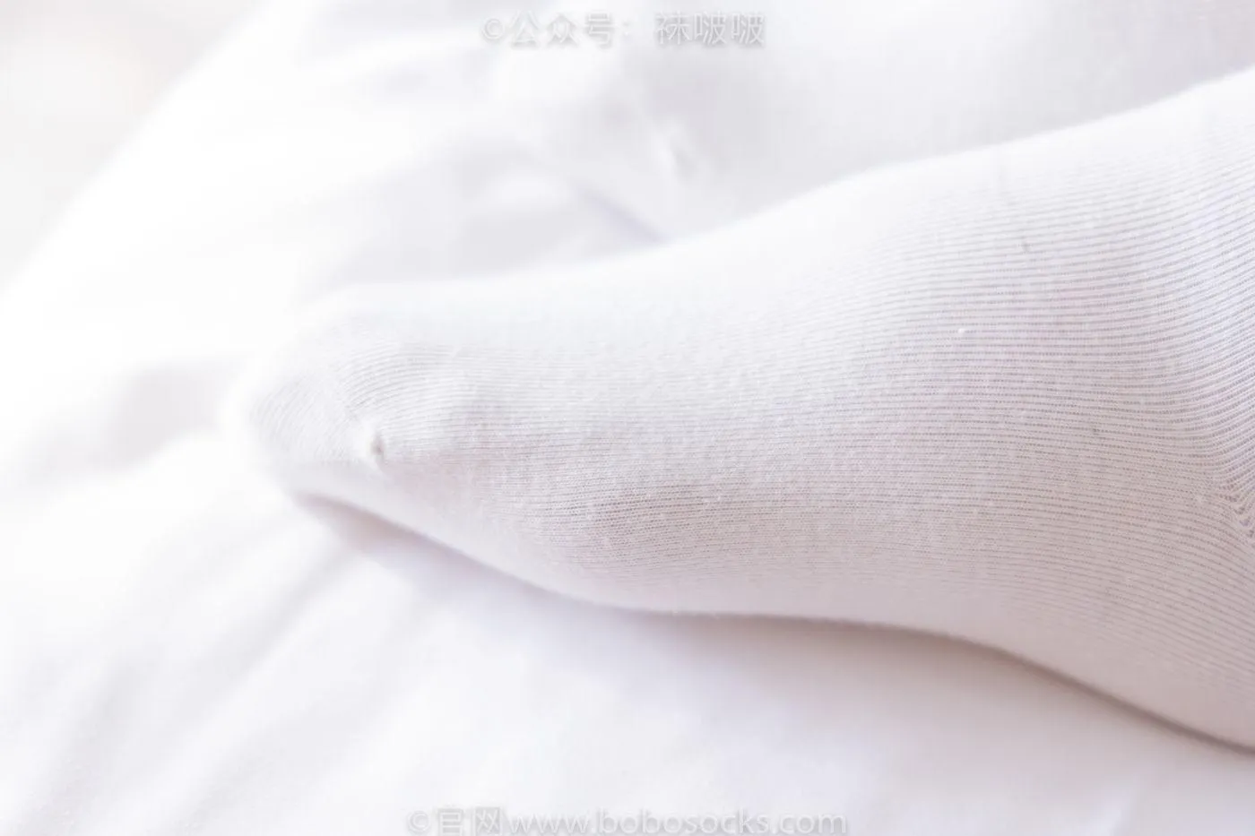[BoBoSocks袜啵啵]NO.062 涵涵-运动鞋、白棉袜、厚肉丝 [145P]插图8